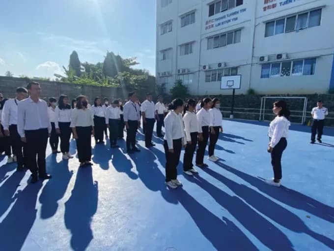 Dokumentasi sekolah: Mempersiapkan pendamping The Boys’ Brigade
